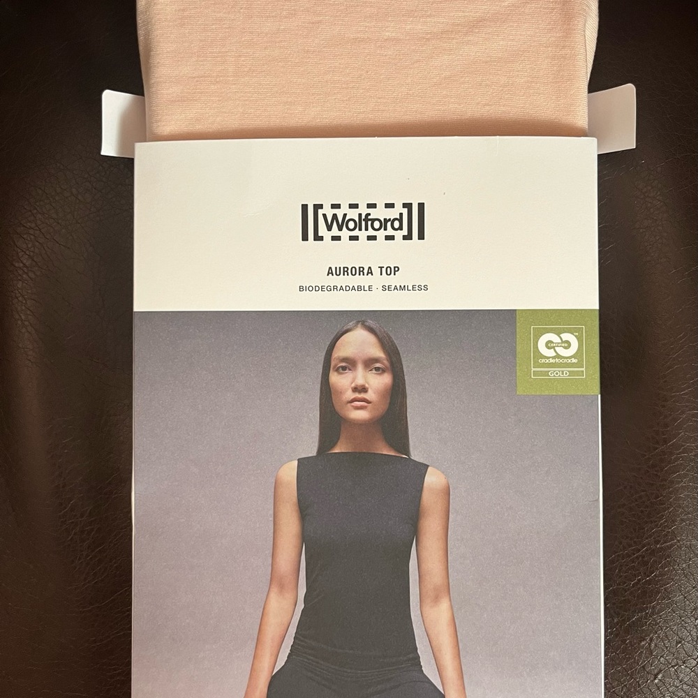 WOLFORD AURORA TOP SLEEVELESS in Pink Sky MSRP$190